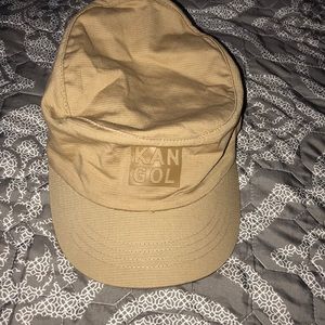 Men’s cap kangol flexfit size Large/XL color Tan